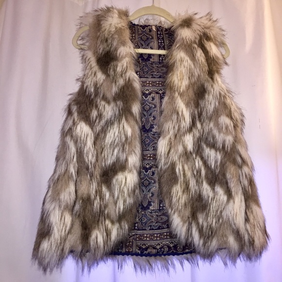 Free People Call Of The Wild Faux-Fur Vest - Picture 2 of 6